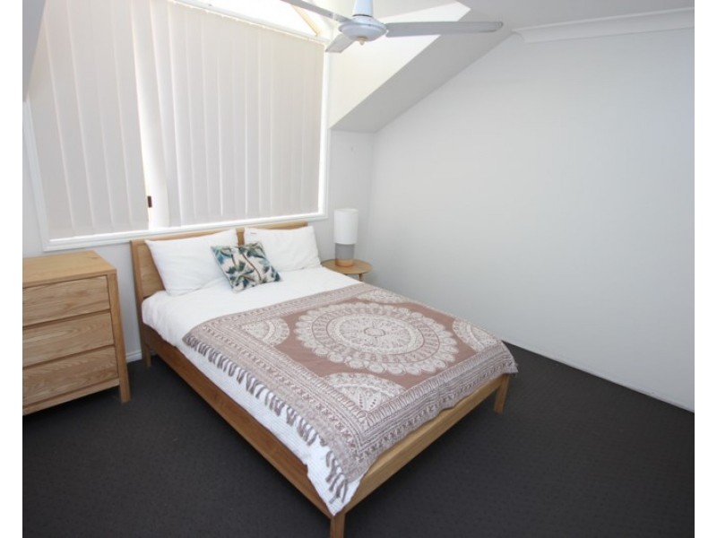 19/15 Koolang Road, Green Point NSW 2251