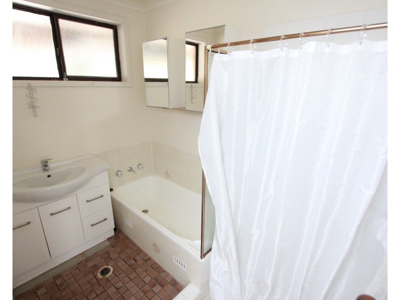 34 Sherwood Drive, Springfield NSW 2250