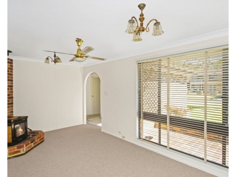 12 Myrtle Road, Empire Bay NSW 2257