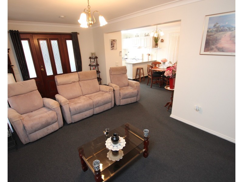 43 First Avenue, Broadlands Estate, Green Point NSW 2251