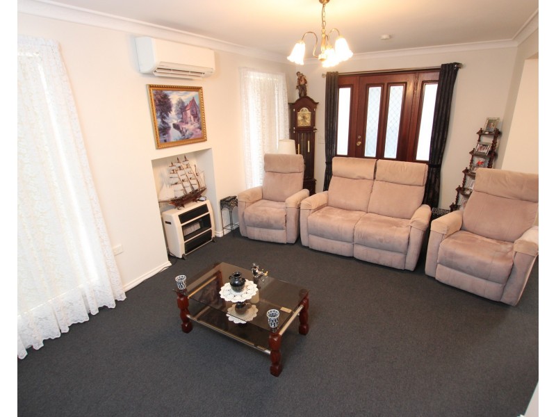 43 First Avenue, Broadlands Estate, Green Point NSW 2251