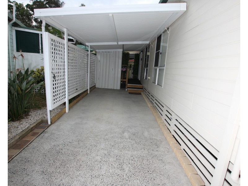 43 First Avenue, Broadlands Estate, Green Point NSW 2251