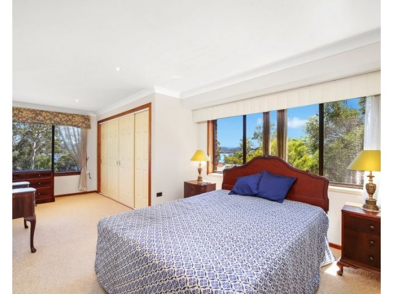 11 Marilyn Parade, Green Point NSW 2251