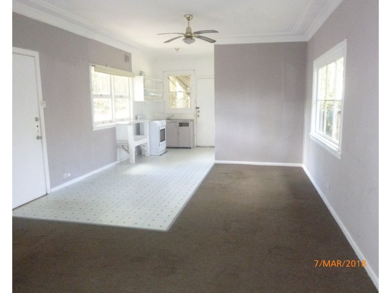 389 Avoca Drive, Green Point NSW 2251