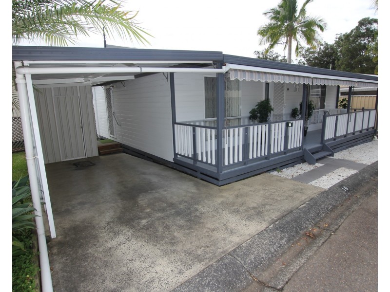 10 Fifth Ave,Broadlands Estate, Green Point NSW 2251