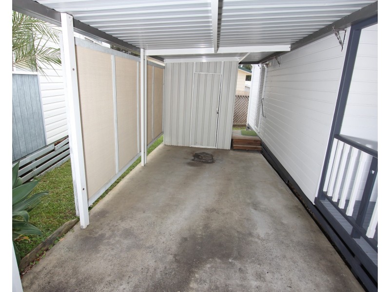 10 Fifth Ave,Broadlands Estate, Green Point NSW 2251