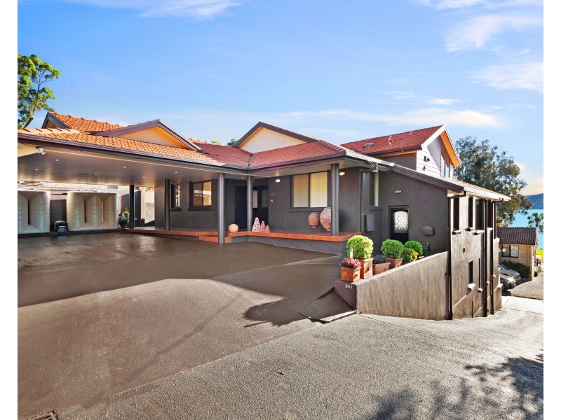 287 Avoca Drive, Green Point NSW 2251