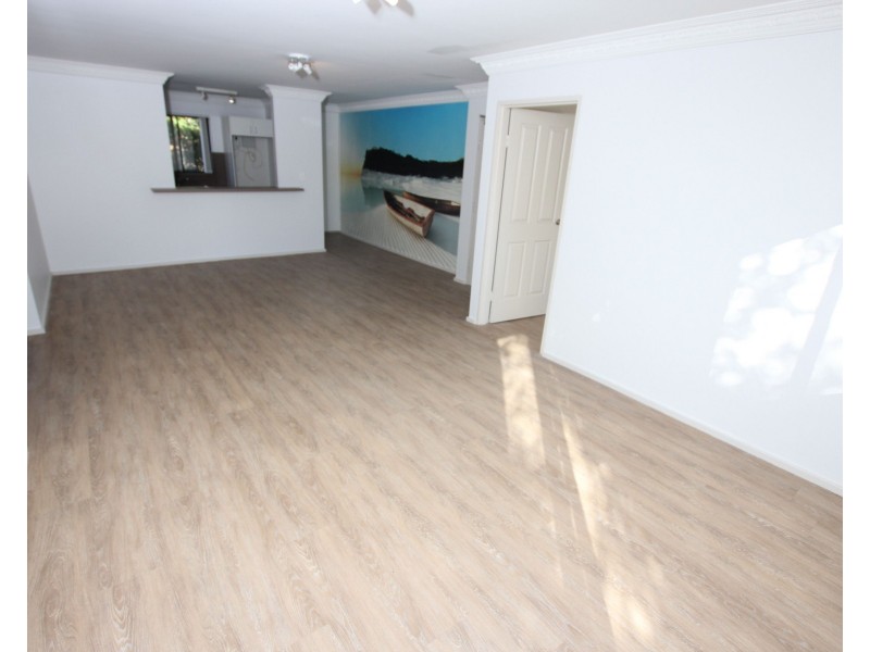 6/74 Faunce Street, Gosford NSW 2250