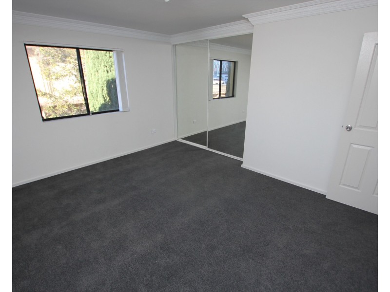 6/74 Faunce Street, Gosford NSW 2250