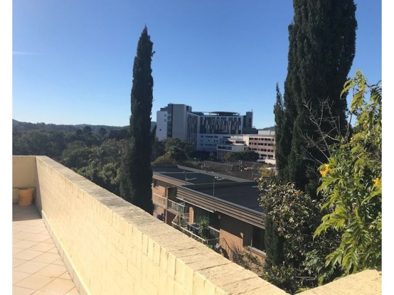 6/74 Faunce Street, Gosford NSW 2250