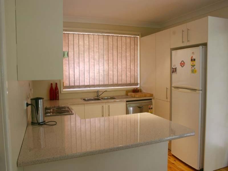 21 Crawford Crescent, Wyoming NSW 2250