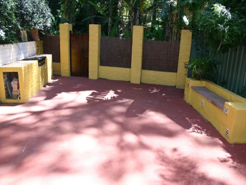 21 Crawford Crescent, Wyoming NSW 2250