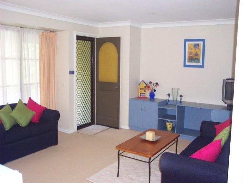 2/2 Asca Drive, Green Point NSW 2251