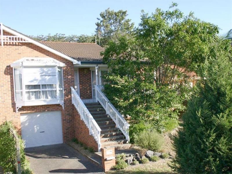 1/4 Willowin Close, Green Point NSW 2251