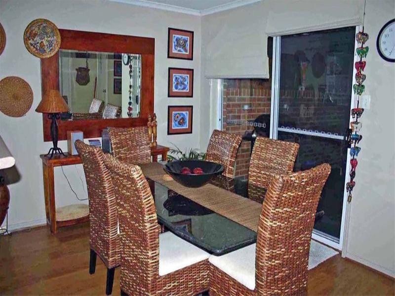 1/4 Willowin Close, Green Point NSW 2251