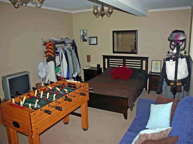 1/4 Willowin Close, Green Point NSW 2251