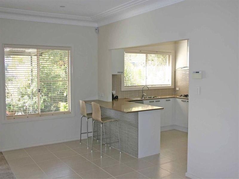 5 Lexington Parade, Green Point NSW 2251