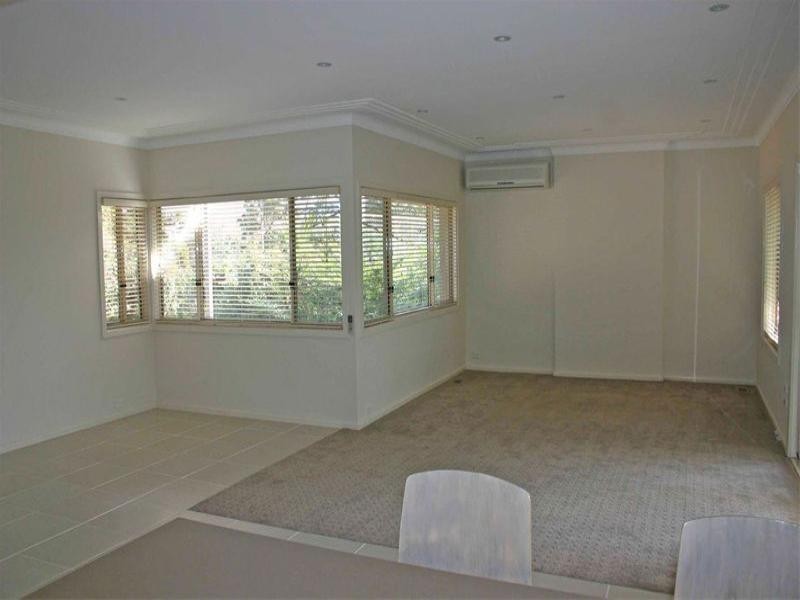 5 Lexington Parade, Green Point NSW 2251