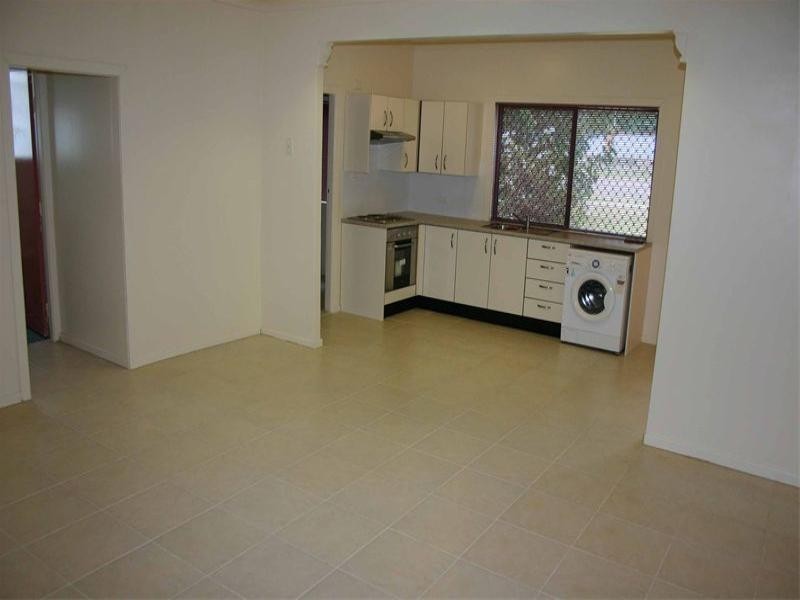 1/32 Avoca Drive, Kincumber NSW 2251