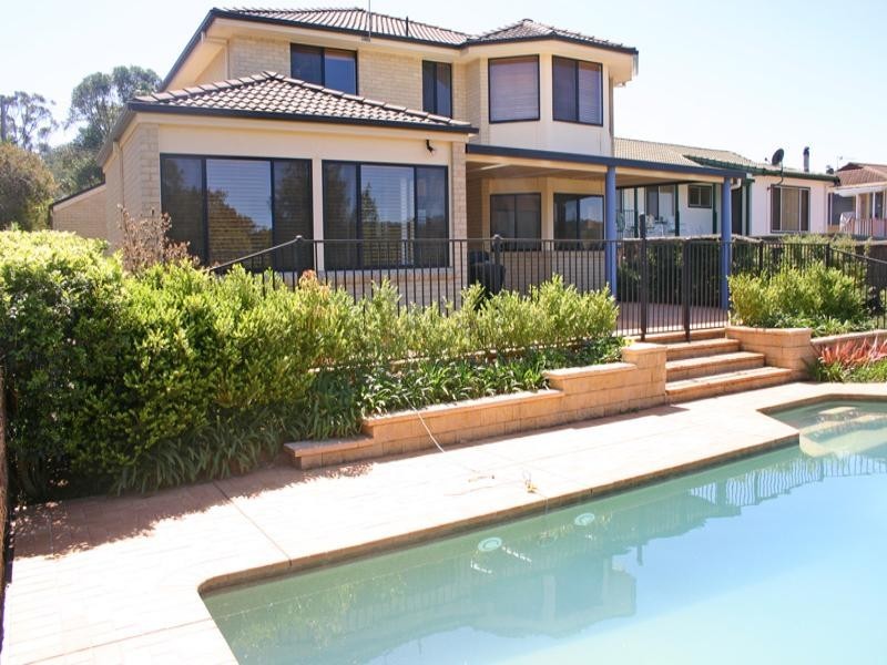 10 Karuah Avenue, Kincumber NSW 2251