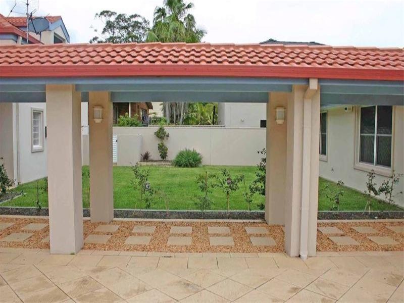 251 Avoca Drive, Green Point NSW 2251