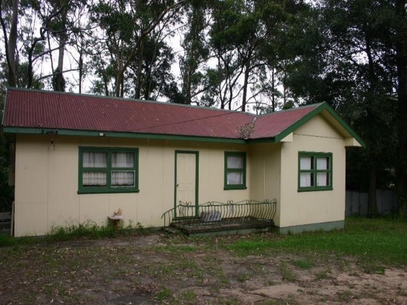 43 Avoca Drive, Green Point NSW 2251