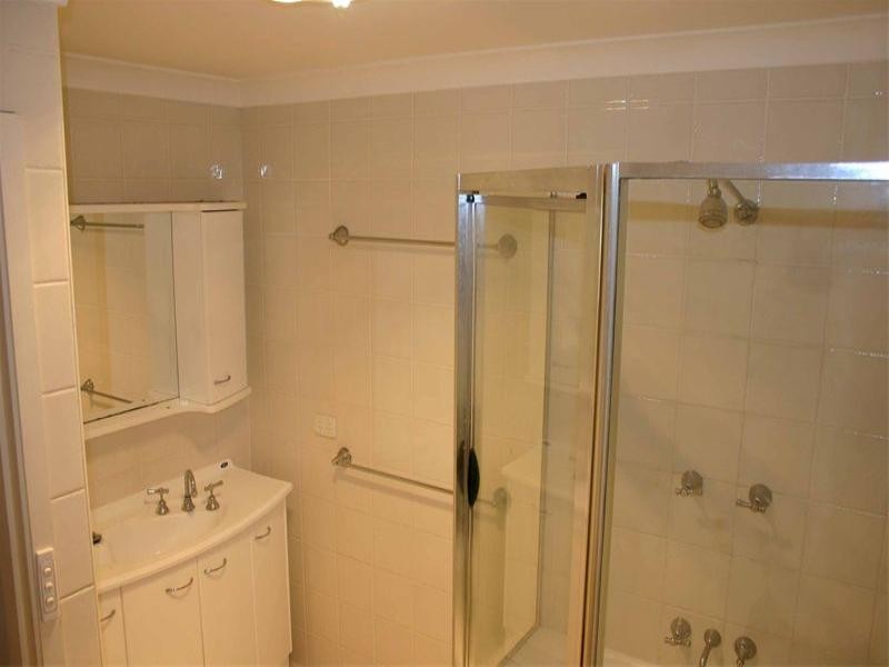 8 Pindari Terrace, Green Point NSW 2251