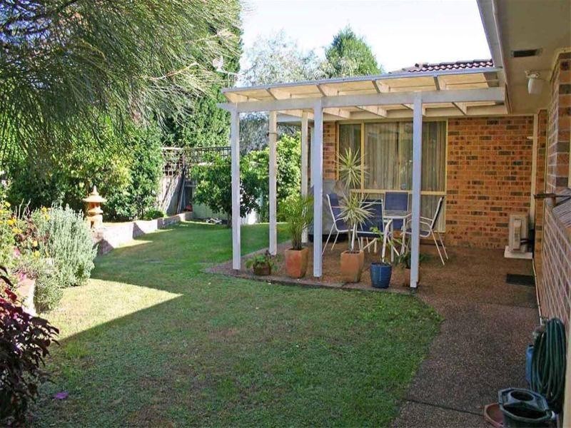 16 James Sea Drive, Green Point NSW 2251