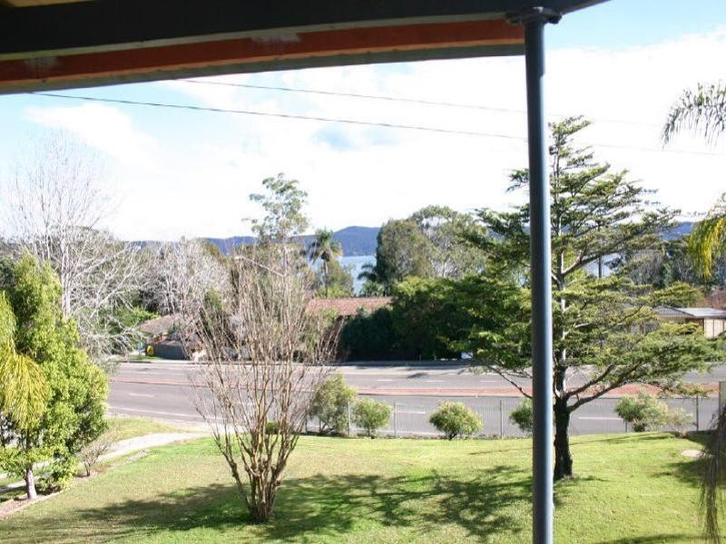 240 Avoca Drive, Green Point NSW 2251