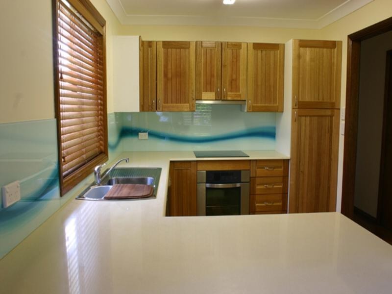 2/2 Lakewood Avenue, Green Point NSW 2251