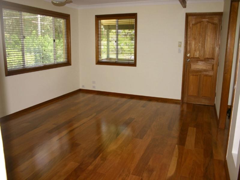 2/2 Lakewood Avenue, Green Point NSW 2251