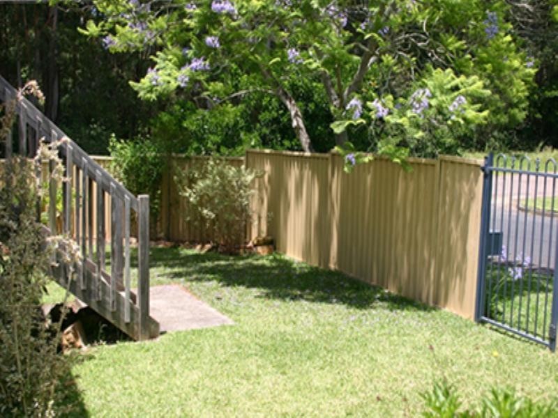 2/2 Lakewood Avenue, Green Point NSW 2251