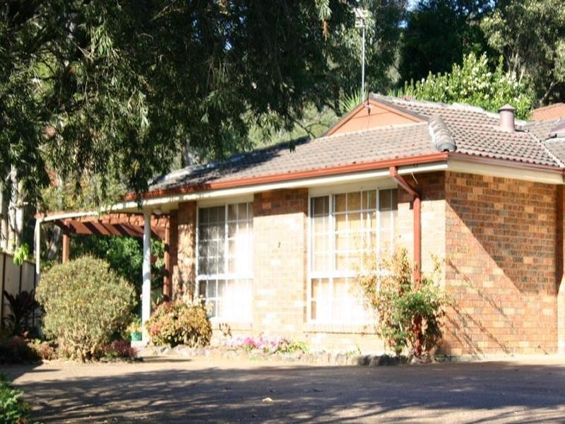 2/208 Avoca Drive, Green Point NSW 2251