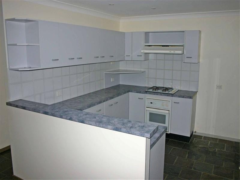 12 MAXWELL Close, Green Point NSW 2251