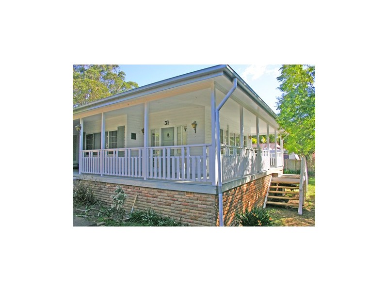 31 DALGETY Crescent, Green Point NSW 2251