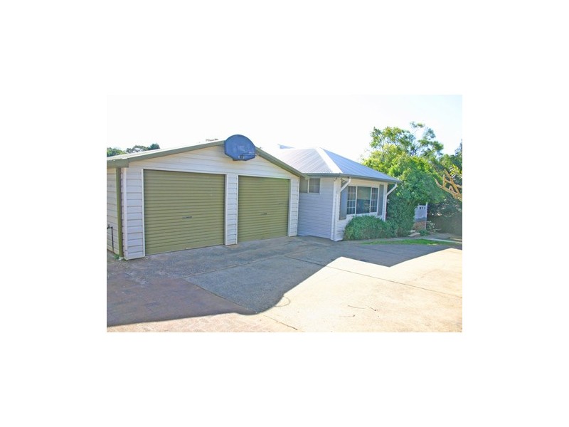 31 DALGETY Crescent, Green Point NSW 2251
