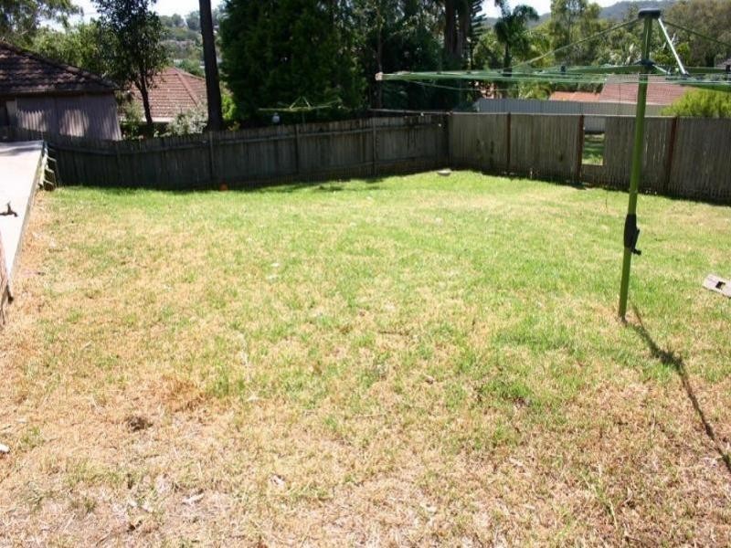 19 Greenlee Street, Green Point NSW 2251