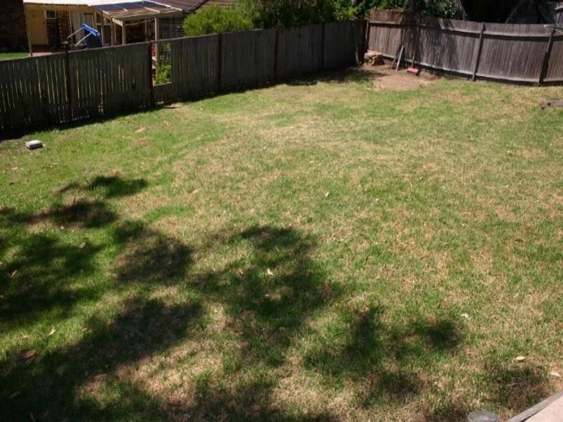 19 Greenlee Street, Green Point NSW 2251