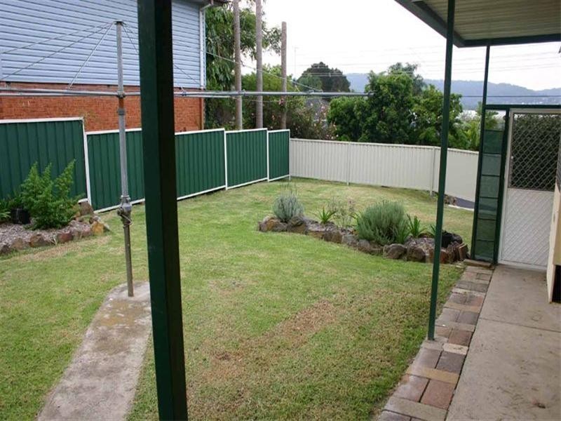 14 Bayside Drive, Green Point NSW 2251