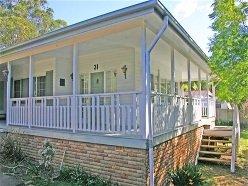 31 DALGETY Crescent, Green Point NSW 2251