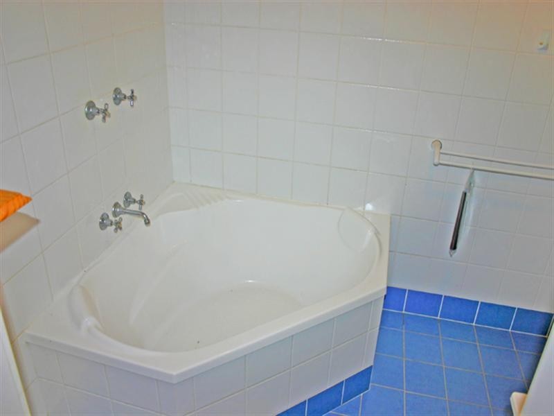 31 DALGETY Crescent, Green Point NSW 2251