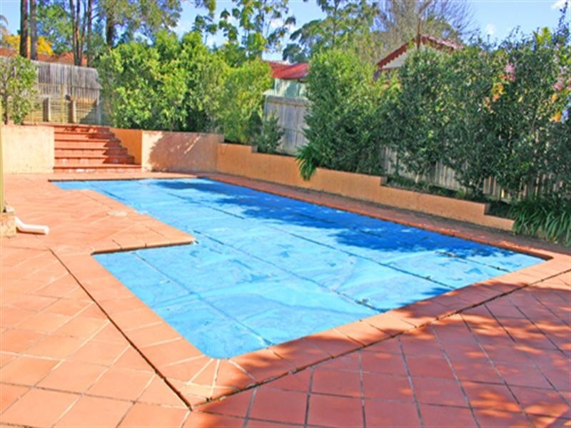 31 DALGETY Crescent, Green Point NSW 2251