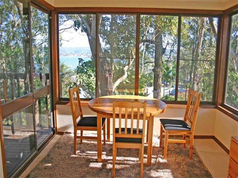 18a David Street, Green Point NSW 2251