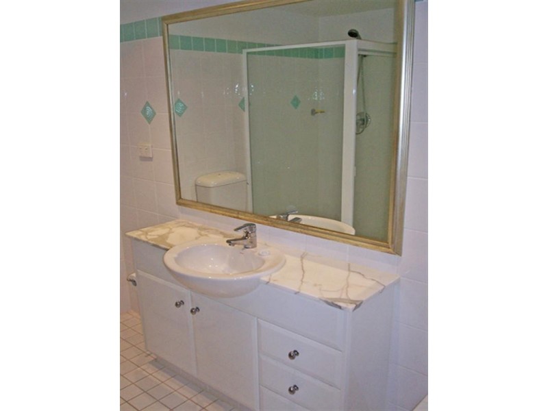 705/97-99 John Whiteway Drive, Gosford NSW 2250