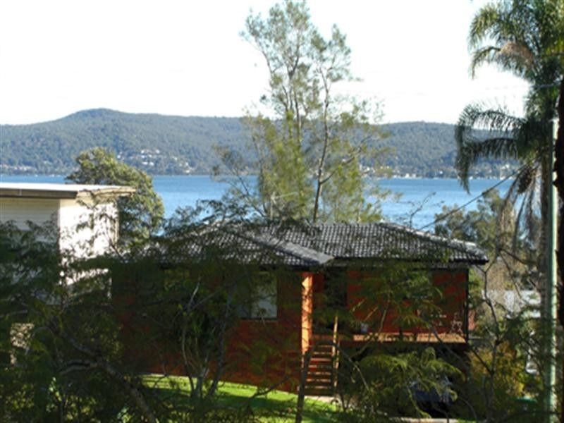 14 Bourke Avenue, Yattalunga NSW 2251