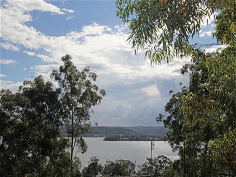 11 Panorama Terrace, Green Point NSW 2251