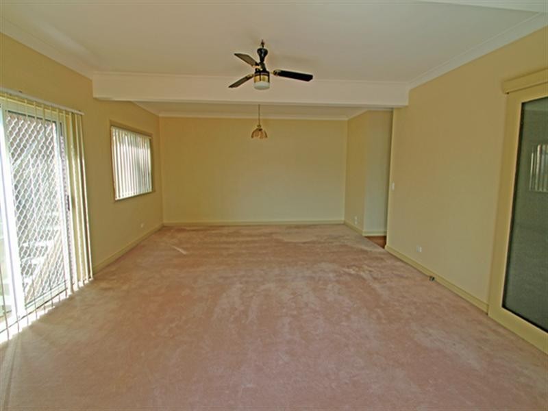 11 Panorama Terrace, Green Point NSW 2251