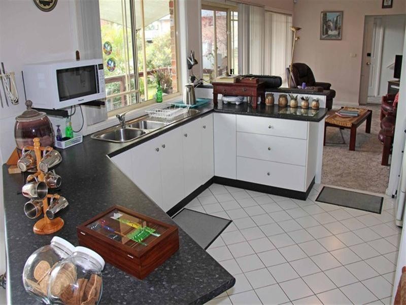 30 Katherine Crescent, Green Point NSW 2251