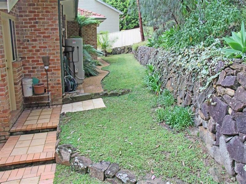 30 Katherine Crescent, Green Point NSW 2251