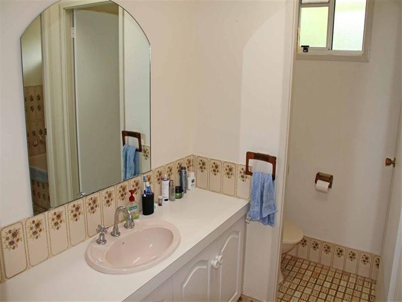 24 Edgewater Avenue, Green Point NSW 2251